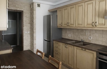 Mieszkanie na wynajem z balkonem i garażem