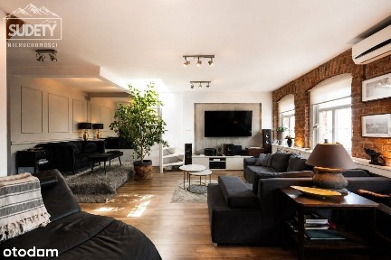 Niepowtarzalny apartament z tarasem na dachu w ser