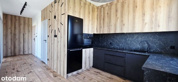 Nowe 3 pokoje, wysoki standard, balkon z widokiem, komórka gratis