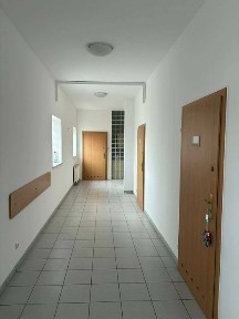POWIERZCHNIA BIUROWA do wynajęcia 27,41 m2 - Sarańska 4, 98-200 Sieradz