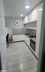 Dwupokojowe mieszkanie w apartamentowcu na Zachodzie