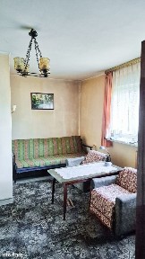 Mieszkanie do remontu w świetnej lokalizacji z balkonem i windą