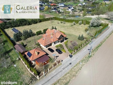 Dom, 250 m², Myślęcin