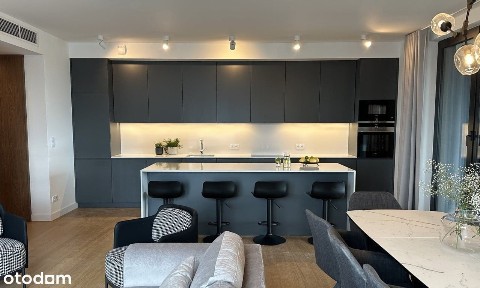 Pięciu pokojowy apartament w samym sercu stolicy