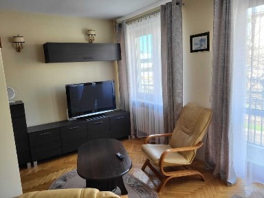 Wrocław, Stare Miasto, Plac Legionów; BEZPOŚREDNIO. Old Town for rent