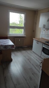 sprzedam 52m2 do zamieszkania 2p balkon