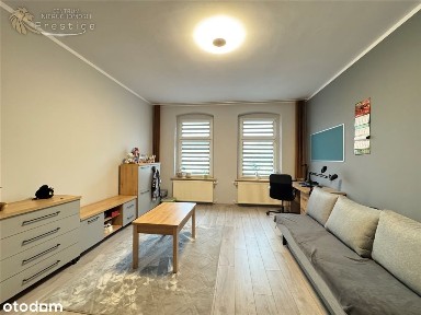 Bytom - dwupoziomowe mieszkanie - aż 195 m2 !