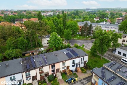 Spokojnie i blisko do centrum, szereg do remontu