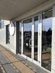 Wynajme stanowisko manicure i pedicure