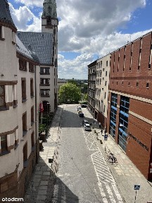 Sprzedam duże mieszkanie 130 m kw. w kamienicy na Starym Mieście