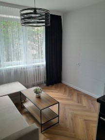 Kawalerka Centrum Al. Jerozolimskie 147 2 pokoje. KW, przystanek