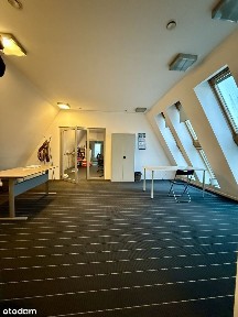 Biuro do wynajęcia 110 m² z windą-Stary Klasztor/Galeria Dominikańska