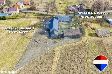 Dom z dużą działką i budynkami gospodarczymi