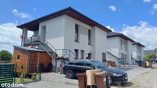 Mieszkanie 62,5 m² z balkonem, strychem i 2 miejscami parkingowymi