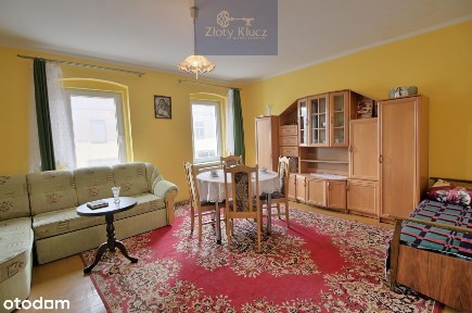 51,50 m² | Ogródek i parking | 19 m² strychu | Czynsz 226 zł | Struga