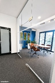 Apartament przystosowany do funkcji biurowej
