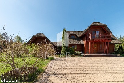 Stylowy dom z bali w otulinie lasu, 10 km od morza