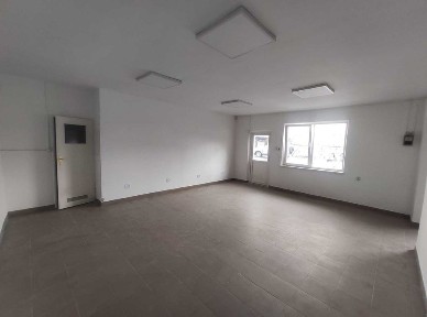 Lokal handlowo usługowy do wynajęcia Brzozów 105m2