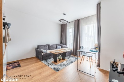 2 pokoje, garderoba,balkon,komórka lokatorska.