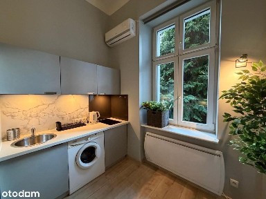 Lokal/Kawalerka-ul.Długa 60,Kraków- bez pośredników plus 10 m2 piwnica