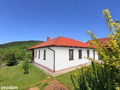Parterowy dom do wejścia blisko przystanek przedszkole szkoła sklepy.