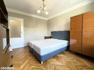 2-pokojowe mieszkanie z balkonem-Bronowice