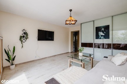 Jasne i przytulne dwa pokoje na Karolewie | balkon
