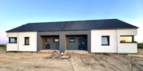 HOME-4-YOU DEVELOPMENT - Dom z ogródkiem w Janczewie - firma z doświadczeniem!