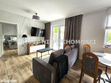 Wyposażony, nowoczesny apartament z balkonem