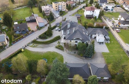 Niepowtarzalny apartament z dużym ogrodem