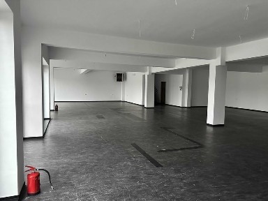 Budynek usługowo-handlowy 513m Bochnia ul.Brzeska parking, działka 10a