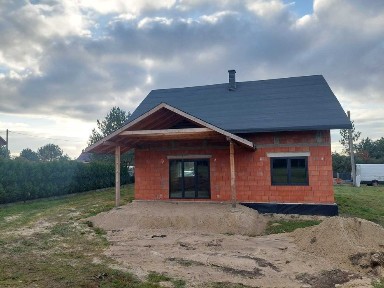 Sprzedam dom mieszk. jednorodz. faktura VAT