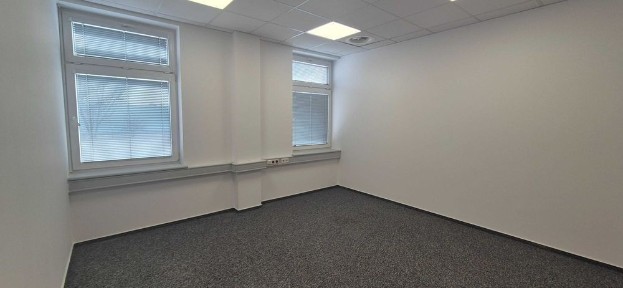 Pomieszczenie Biurowe na wynajem 17,6 m2