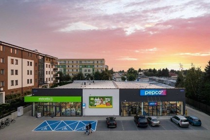 Wynajmę powierzchnię pod Foodtruck/ kebab/ burgery/ lody-do negocjacji