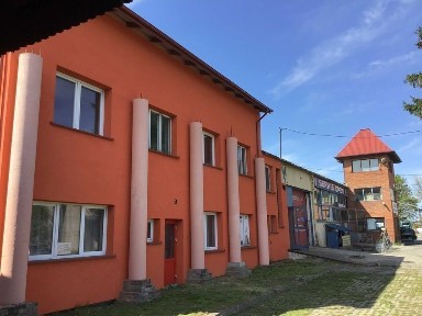 Lokale biurowo usługowe