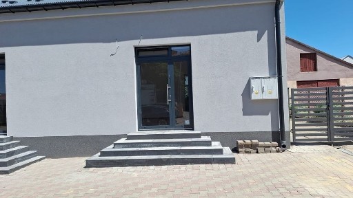 Wynajmę lokal w centrum Staszowa