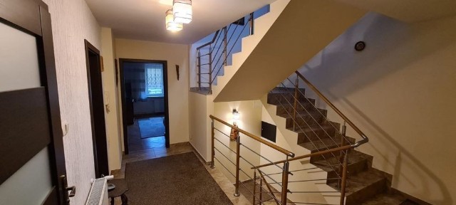 Wynajmę dom w Centrum Łasku 140m2