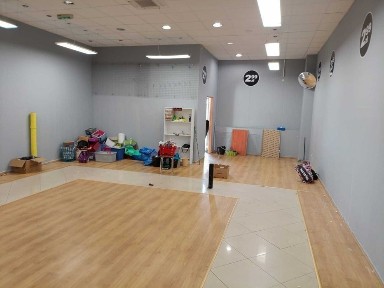 Lokal 135m2 do wynajęcia w Galerii HOREX w Krośnie Odrz.