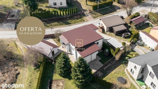 Wyremontowany dom z dwoma oddzielnymi wejściami
