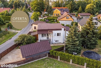 Wyremontowany dom z dwoma oddzielnymi wejściami