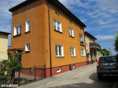Dom 150 uż. m2/+mieszkanie/2 garaże/widok na zamek /2002r/0% prowizji