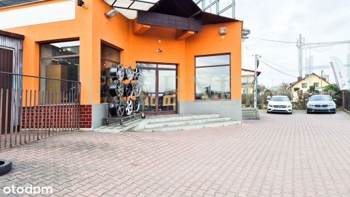 Lokal wolnostojący 334m2 + 6 m.parkingowych + działka. SPRZEDAŻ