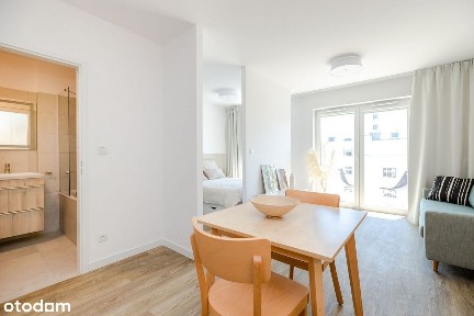 Studio | Duże łóżko | Balkon | Internet w cenie | Bezpośrednio
