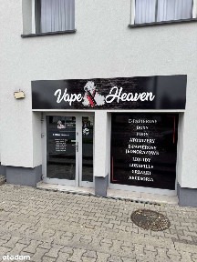 Lokal usługowy na sprzedaż z dużą witryną