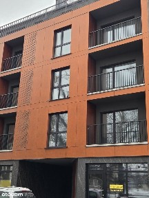 Lokal usługowy na parterze w centrum miasta