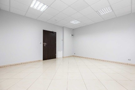 Lokale handlowe, biurowe, usługowe w centrum Dzierżoniowa