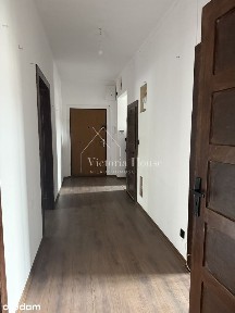92m2 -5 pokoi/gabinetów