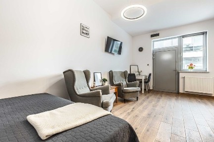 Opacz Mała, Targowa, Nowa, w pełni wyposażona kawalerka | parking | szybki dojazd do Warszawy
