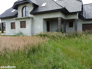 Budynek mieszkalny k. Konina