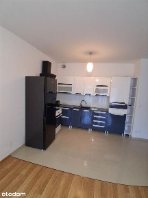 ATRAKCYJNY, 2 POKOJOWY APARTAMENT Z TARASEM I PIWNICĄ - CENTRUM